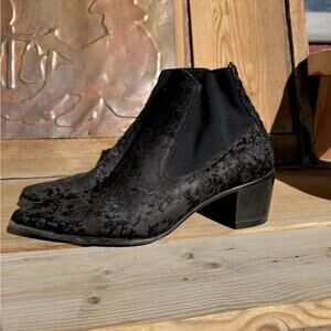 Salpy 9M Calf Fur Leather Pointy Toe Western Ankle Boots